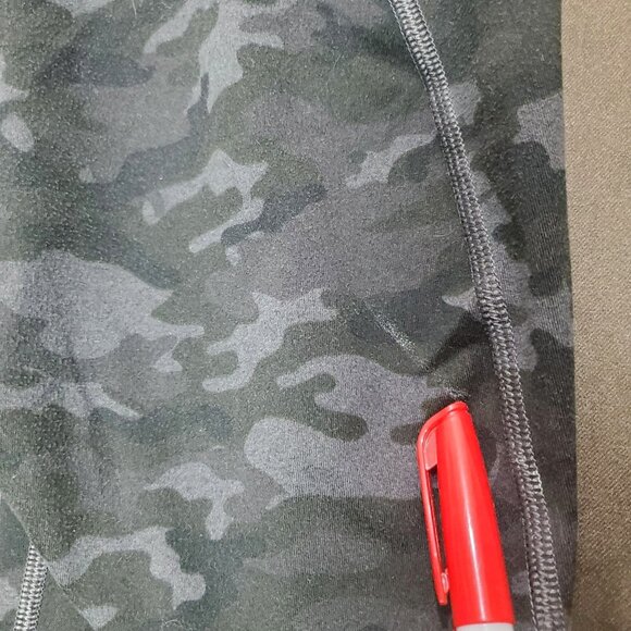 FABLETICS Women Define PowerHold Legging Small 7/8 Charcoal Camo Gray High Waist - Picture 8 of 10